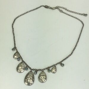 Lia Sophia hammered teardrops silver tone necklace with blue crystals 18”